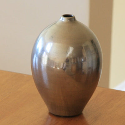 VASE OVAL (Available in 2 Sizes and 2 Colors)