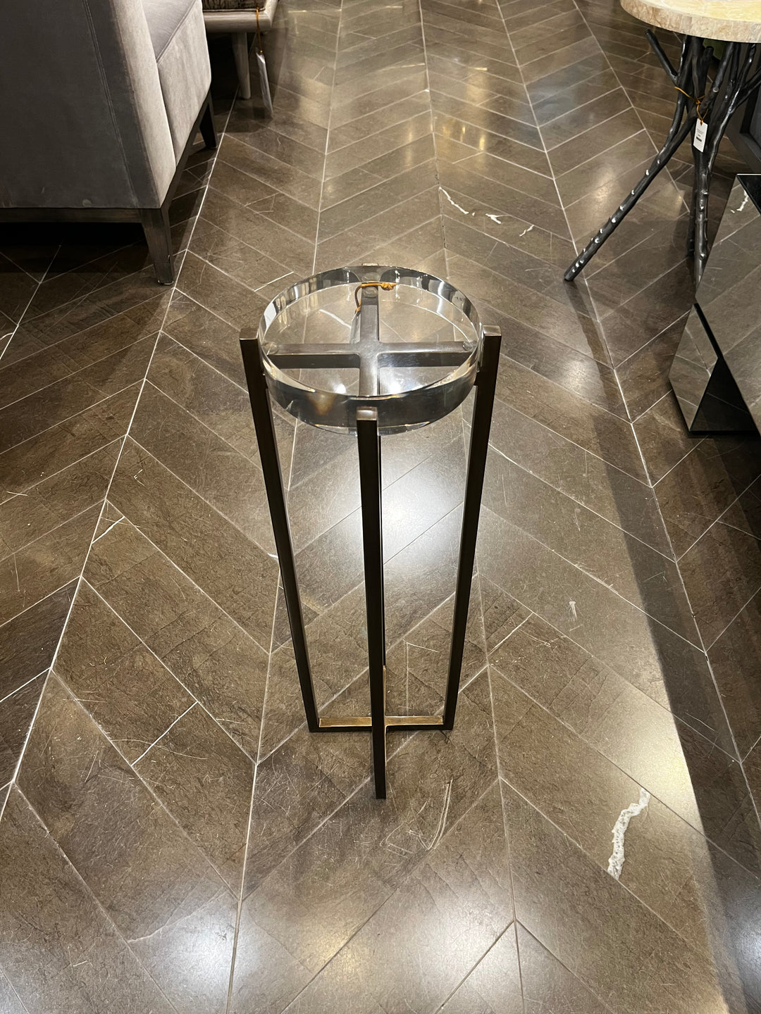 LARCHMONT MARTINI TABLE #47308