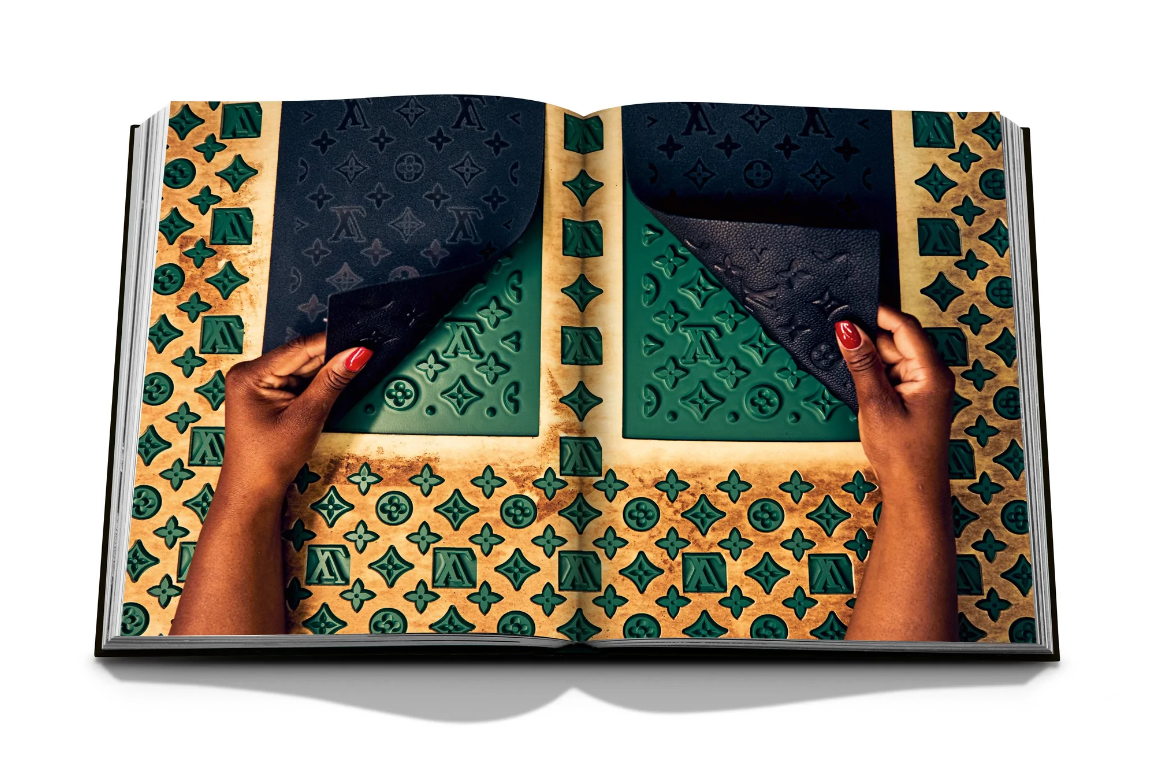 BOOK "LOUIS VUITTON MANUFACTURES" #57408