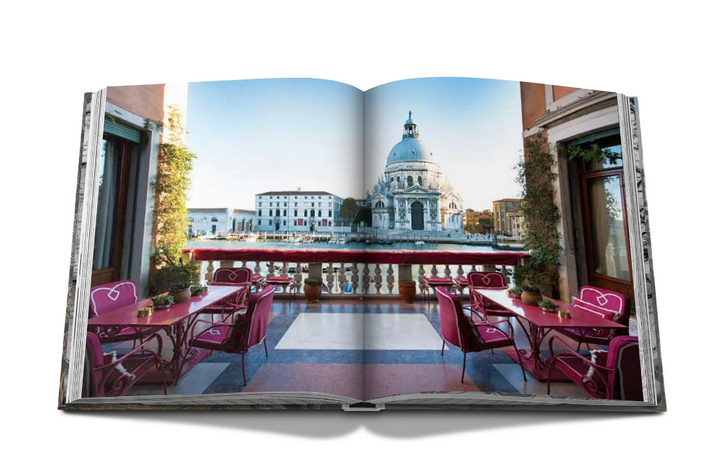 BOOK "VENETIAN CHIC"