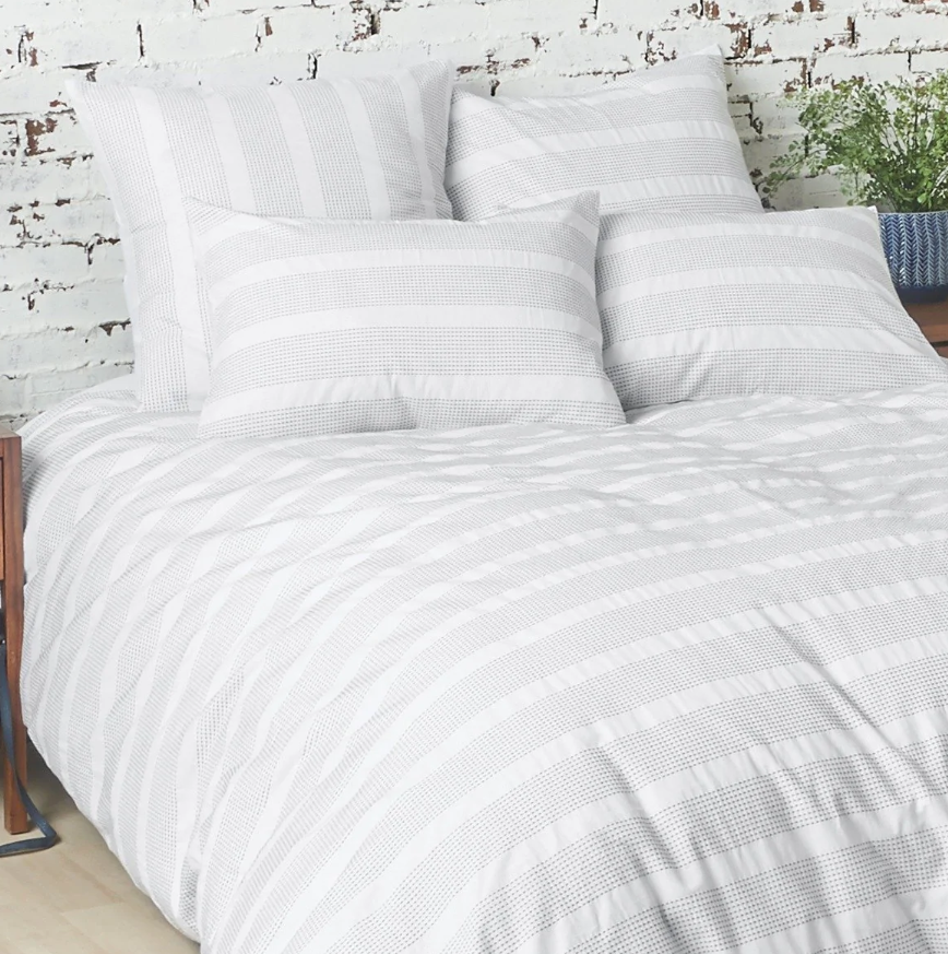 BEDDING COLLECTION GREY DOTS AND STRIPE