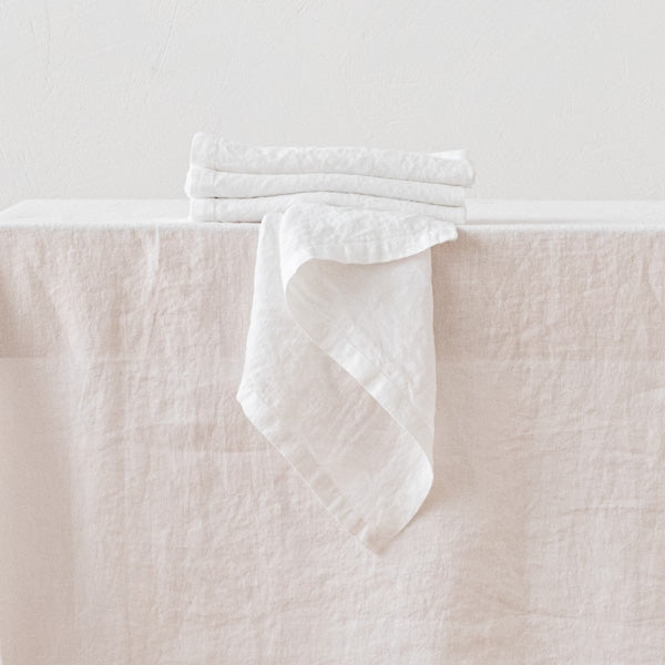 NAPKIN OPTICAL WHITE STONE WASHED 19" #57117