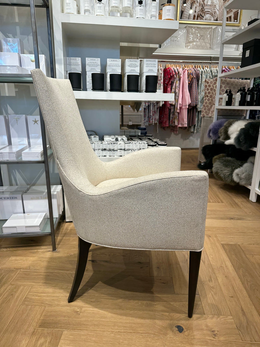 DINING CHAIR WITH ARMS IN TRIX EGGSHELL #59600