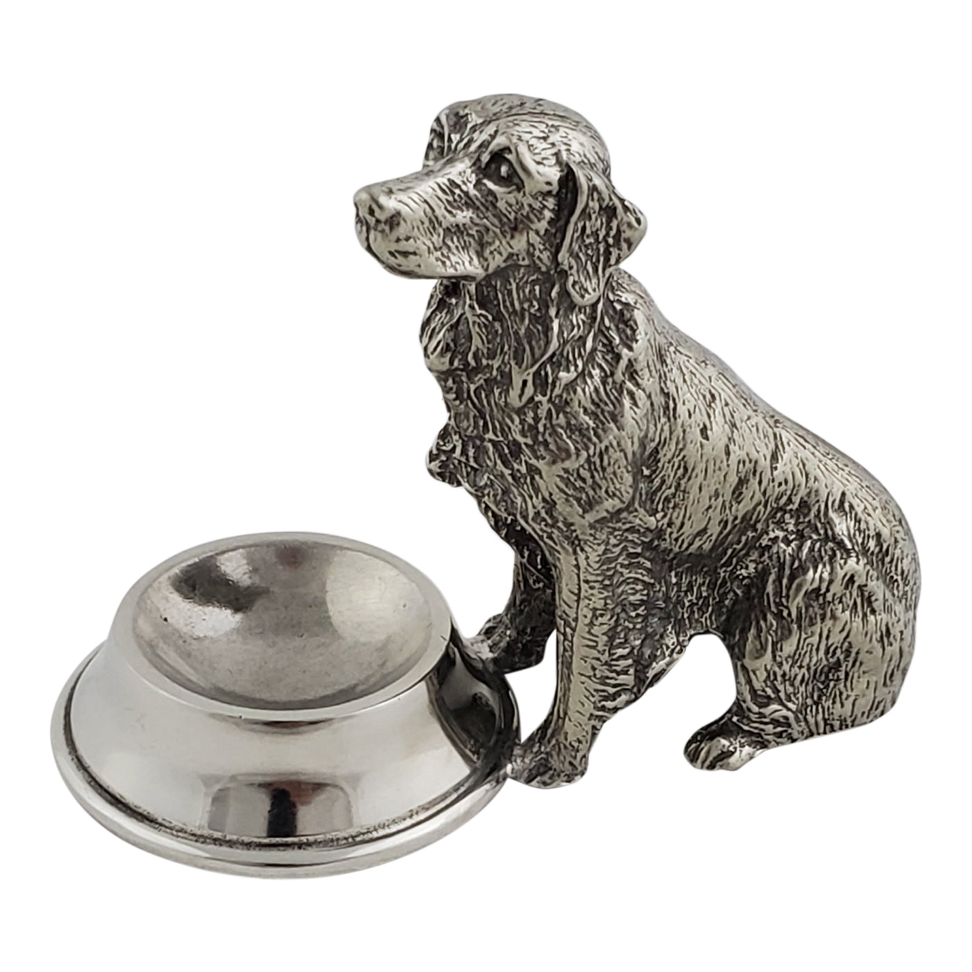 SETTER SITTING DOG WITH SPOON