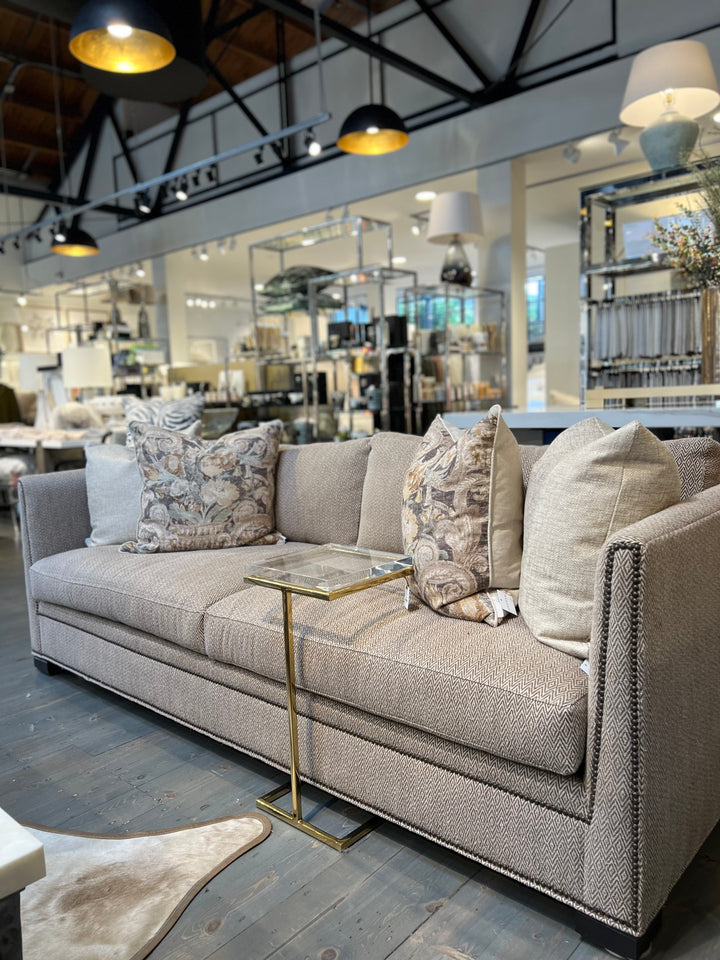 SOFA ROLAND IN EARTH WITH NAILS #63393