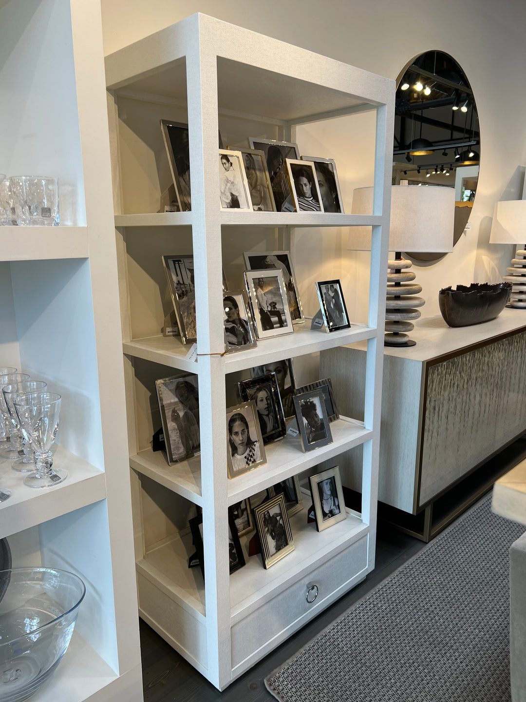 ETAGERE WHITE GRASSCLOTH #55110