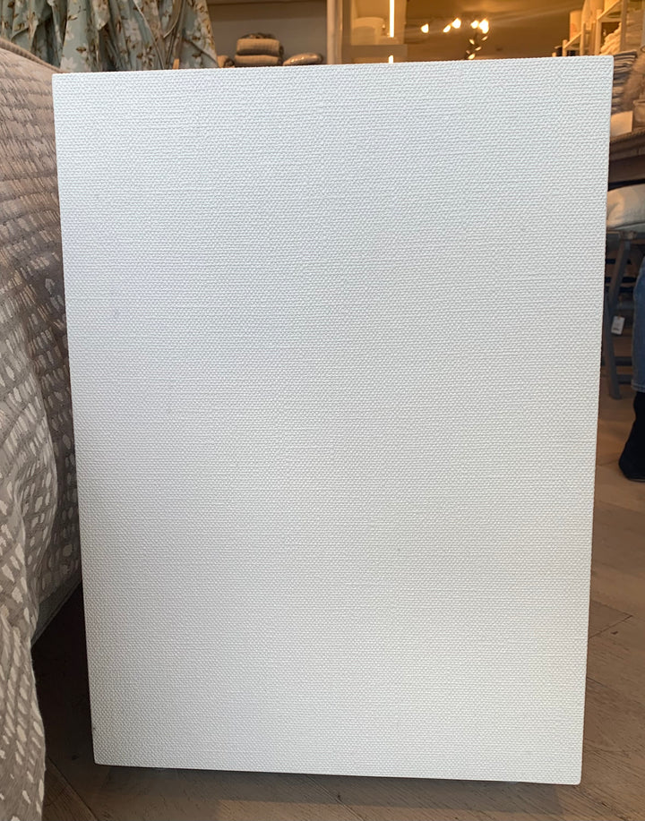 BEDSIDE CHEST WHITE #39045