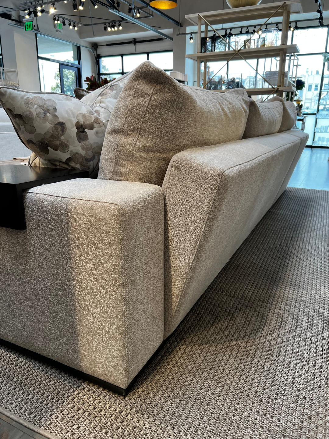 SECTIONAL 2PC WITH ARM TRAY IN DOVERY STONE #55320