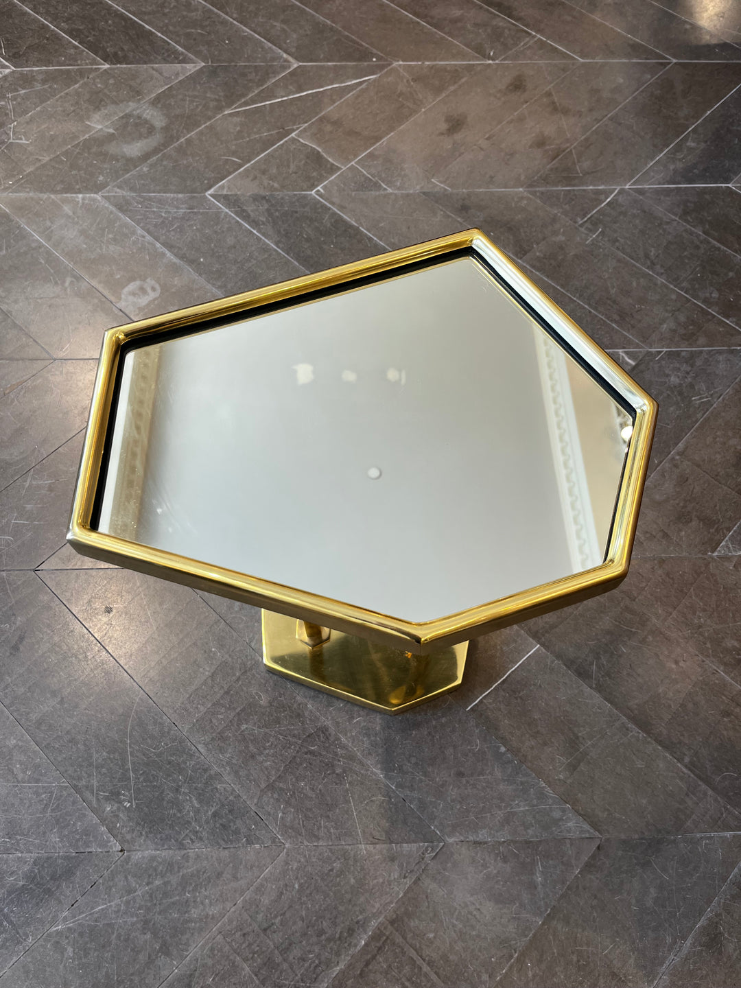 REYES SIDE TABLE #59559