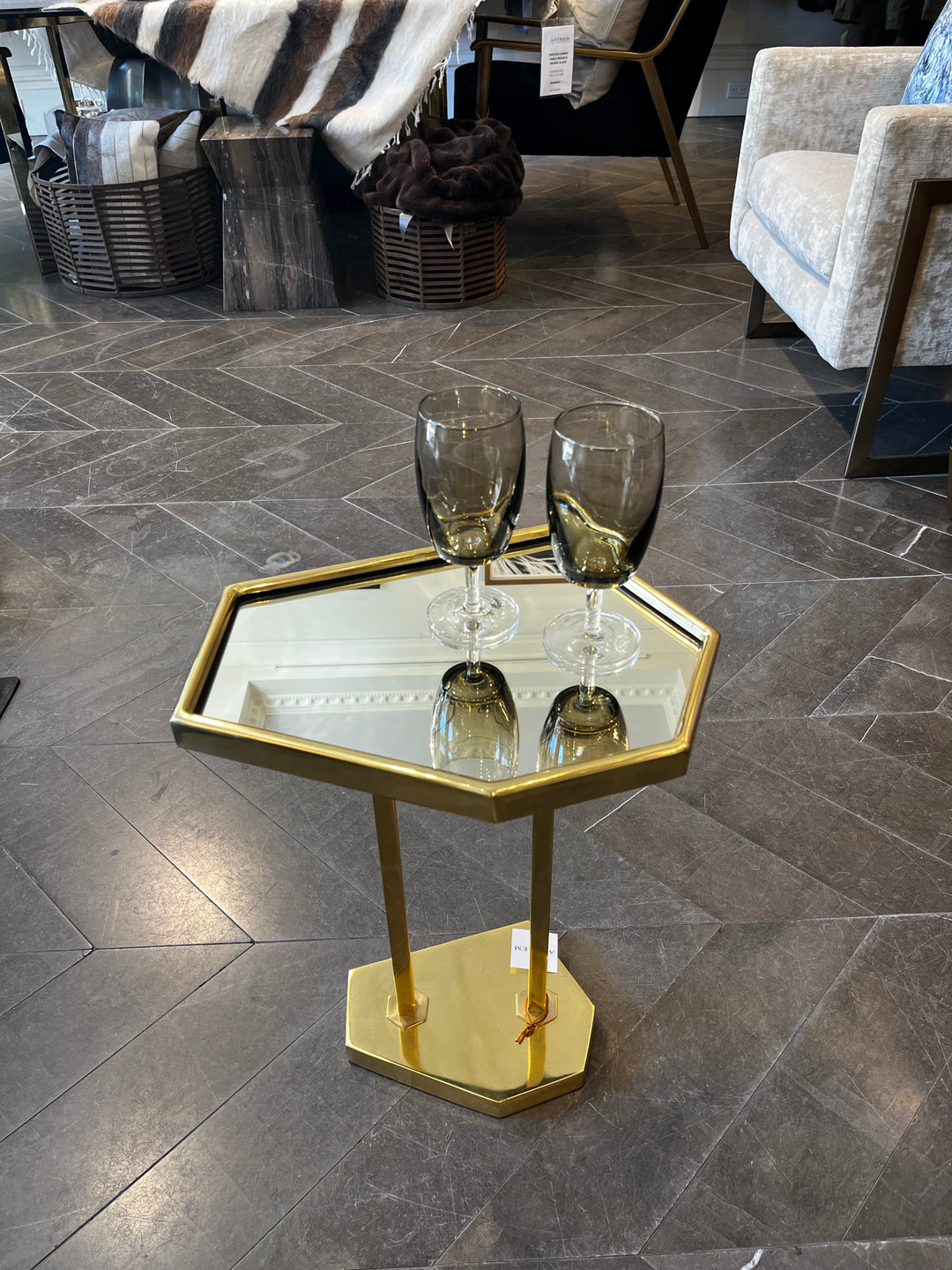 REYES SIDE TABLE #59559