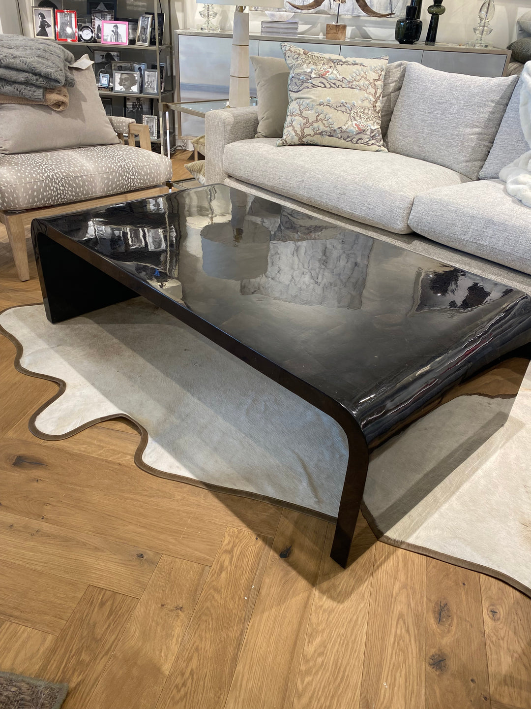 MARK COCKTAIL TABLE #58956