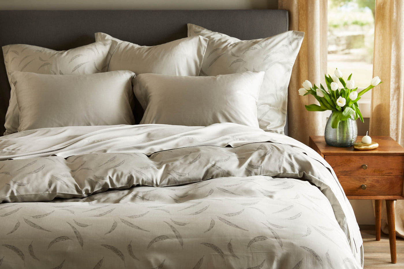 LEGNA BEDDING COLLECTION DAHLIA  (Duvets, Flat Sheets, Fitted Sheets, Bedskirts)