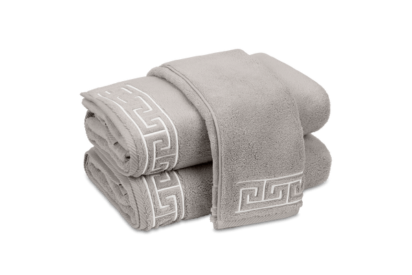 Matouk Whipstitch Bath Towels (Pool/White)