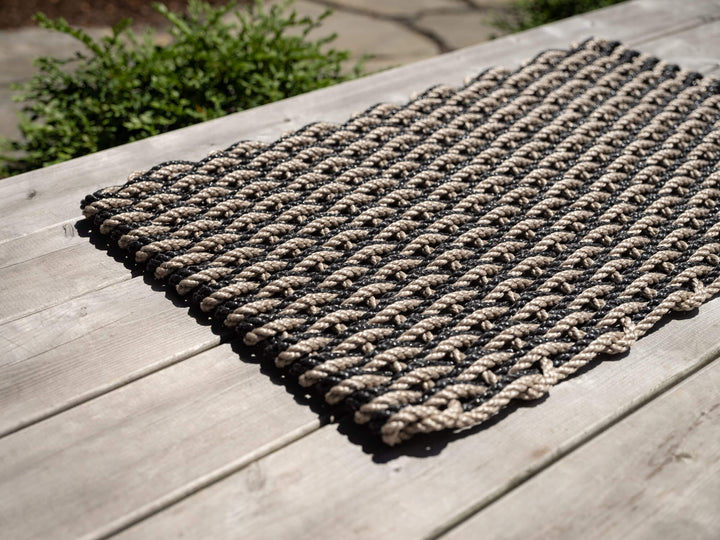 OUTDOOR DOORMAT SAND AND CHARCOAL