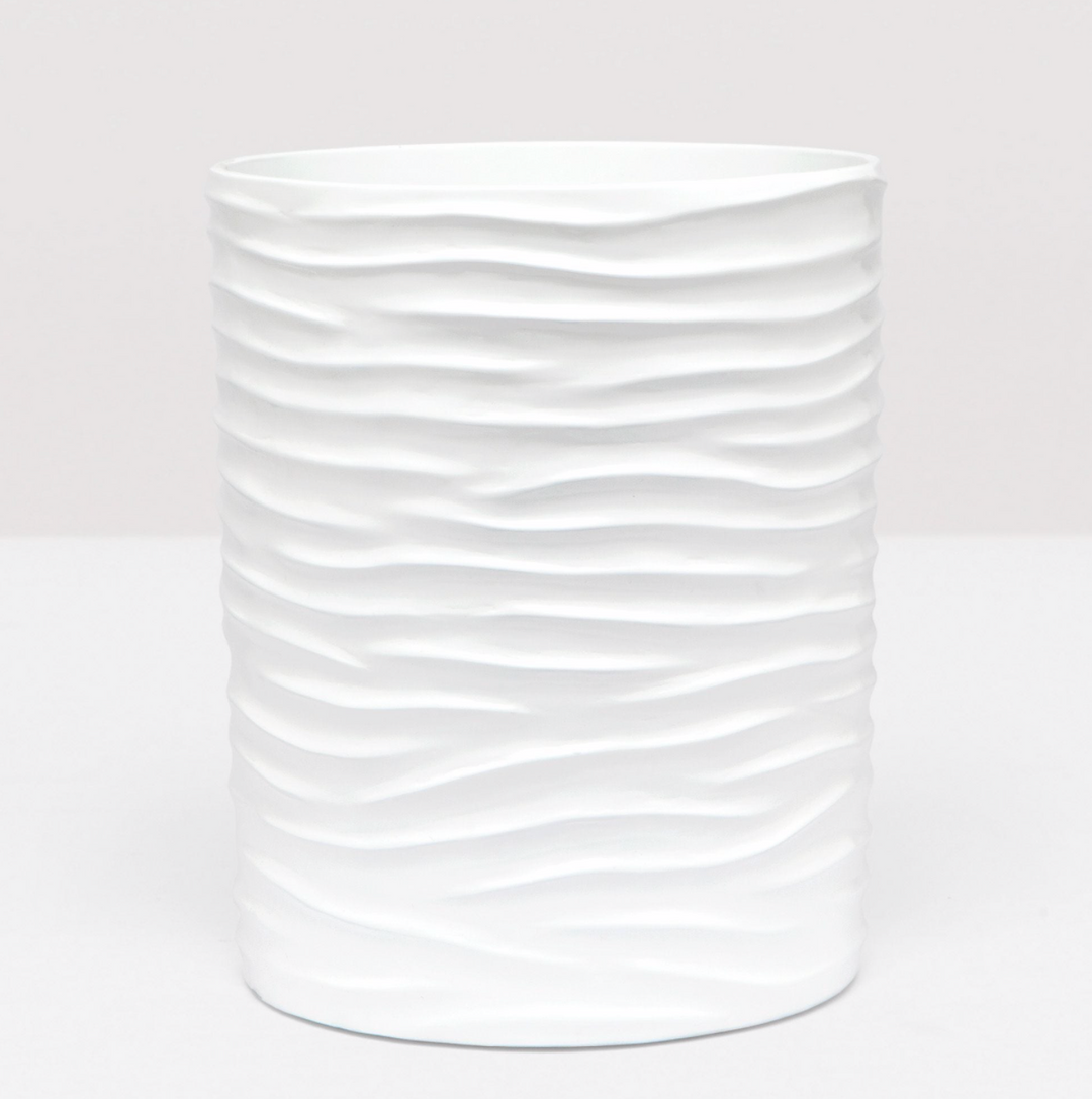 BATH COLLECTION WHITE LACQUER RESIN WAVE