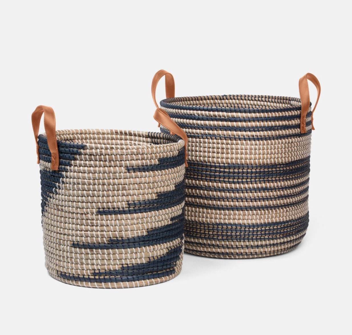 BASKETS NATURAL SEAGRASS (Available in 2 Sizes and Finishes)