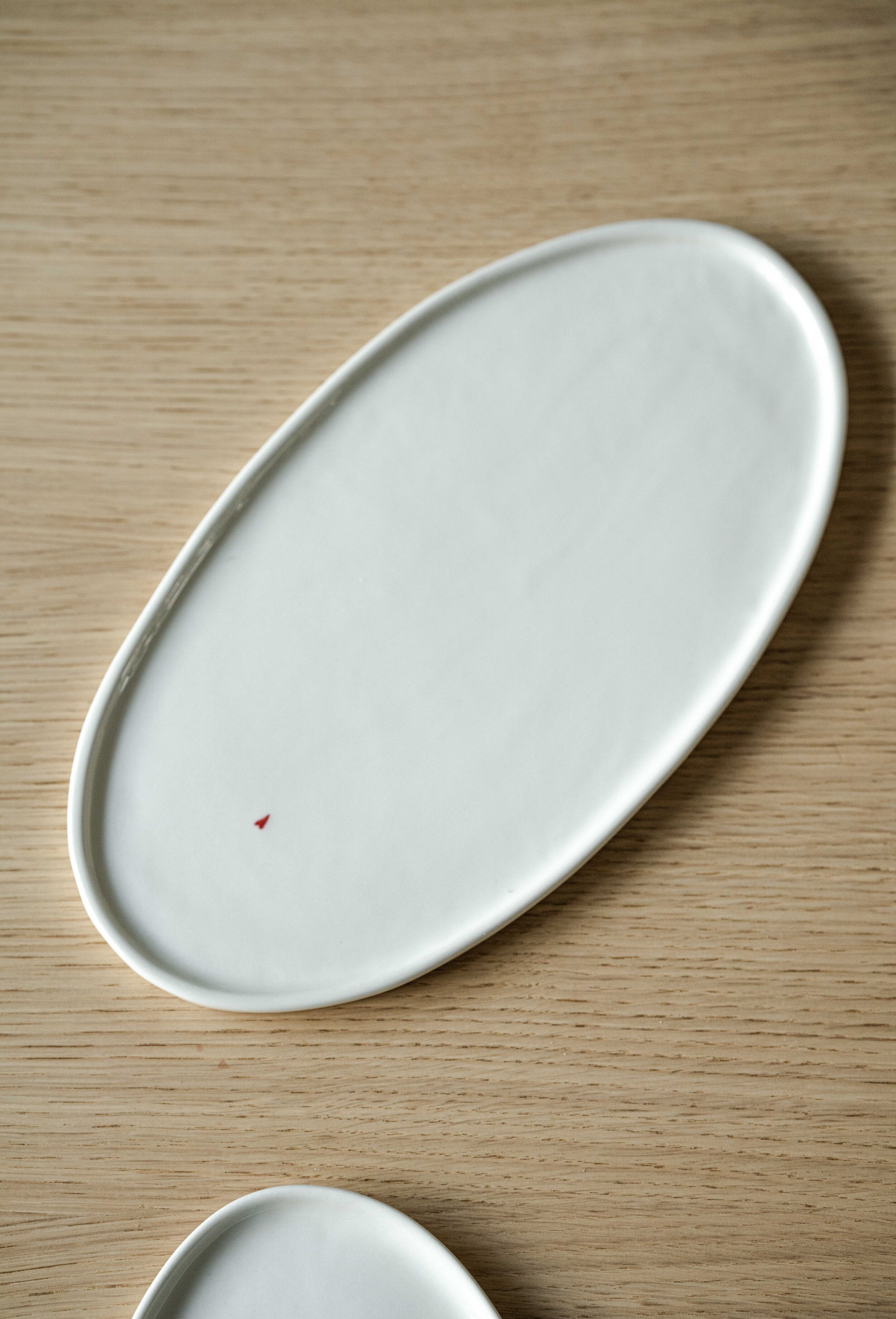 SERVING PLATTER HANDMADE OVAL PORCELAIN - MILK