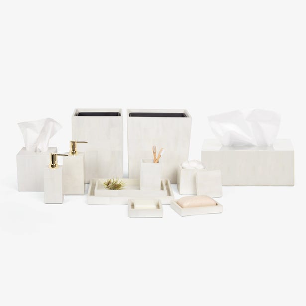 BATH COLLECTION WHITE FAUX HORN